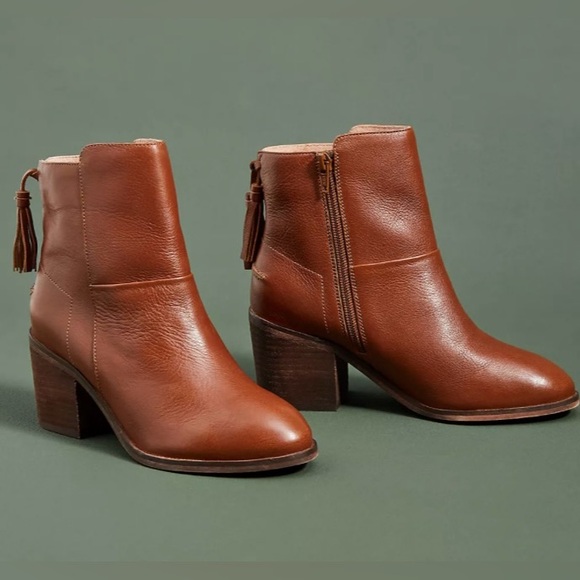 Liendo by Seychelles Arctic Tasseled Leather Ankle Boots EUC Size US 8.5 Brown - Picture 1 of 10